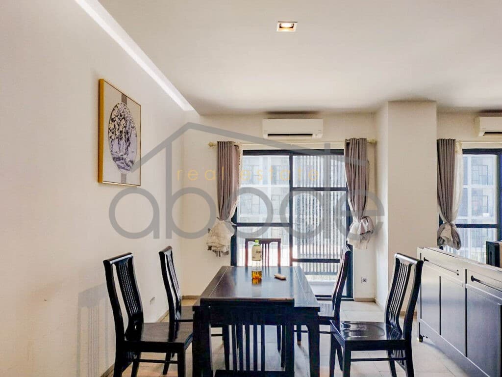 modern 3 bedroom apartment for rent Sen Sok