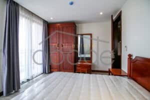 1-bedroom-apartment-for-rent-central-phnom-penh