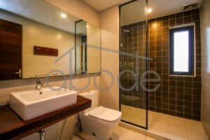 2 bedroom apartment for rent central Phnom Penh