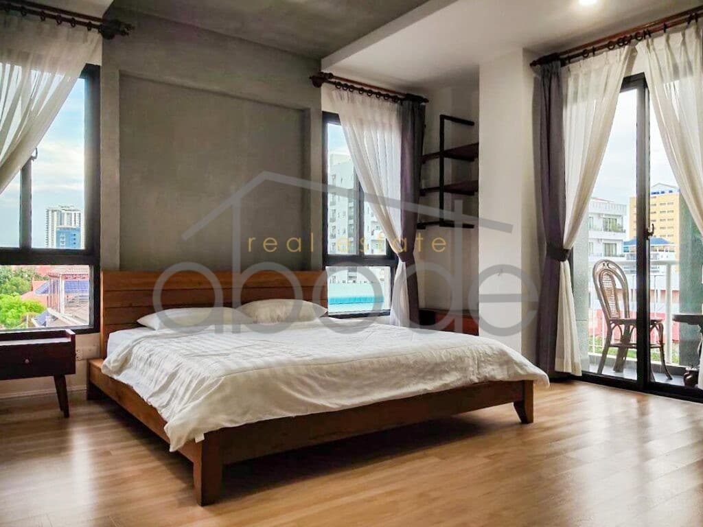2 bedroom apartment for rent central Phnom Penh