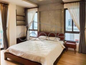2 bedroom apartment for rent central Phnom Penh