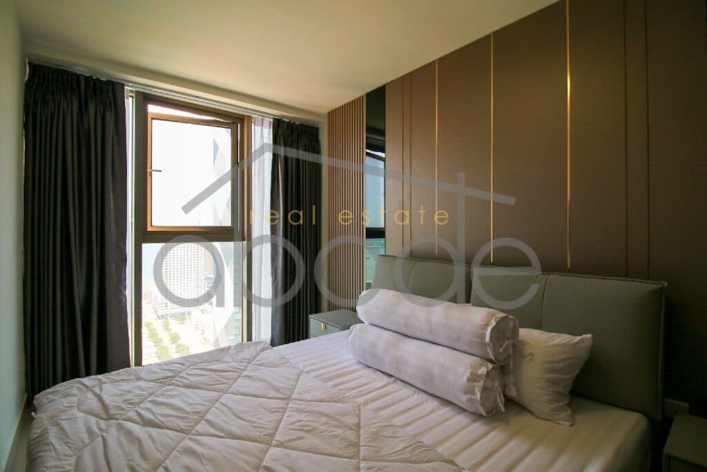 3 bedroom apartment for rent The Peak condo