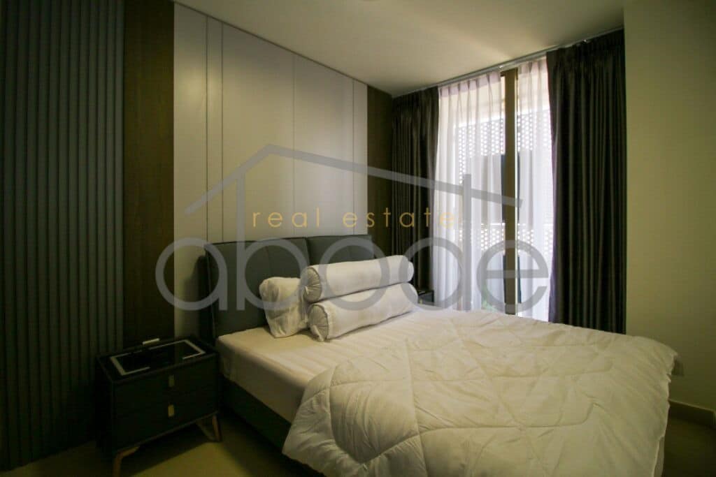 3 bedroom apartment for rent The Peak condo