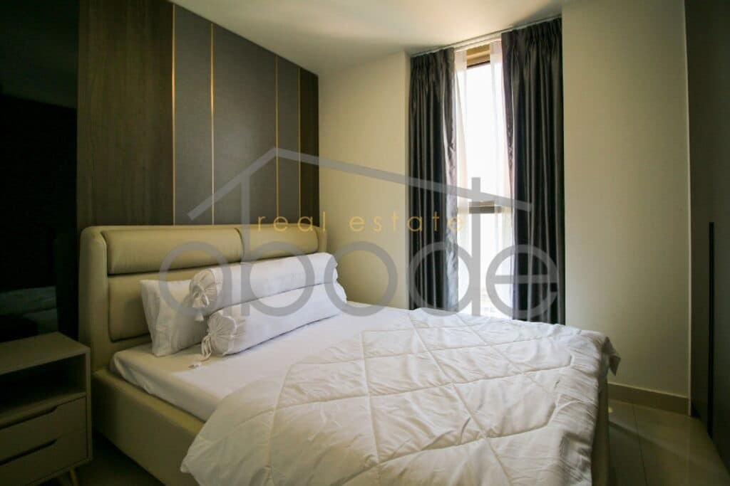 3 bedroom apartment for rent The Peak condo