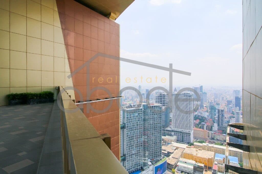 3 bedroom apartment for rent The Peak condo