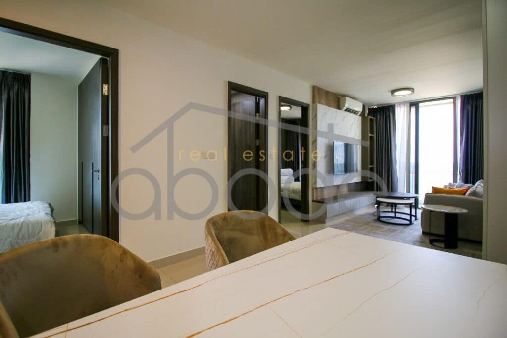 3 bedroom apartment for rent The Peak condo