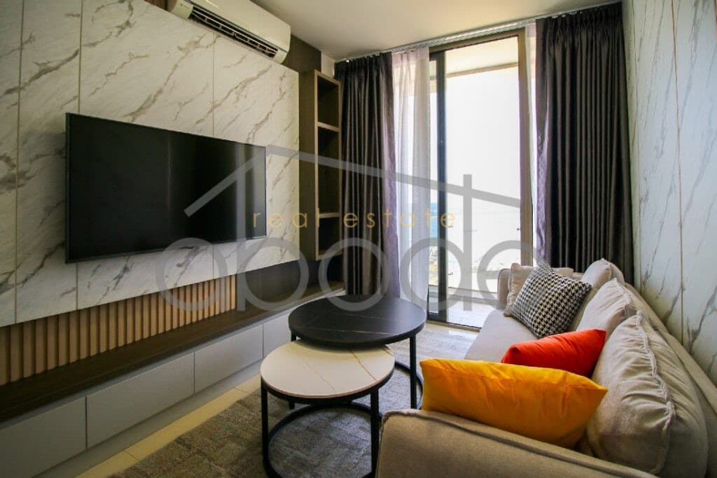 3 bedroom apartment for rent The Peak condo