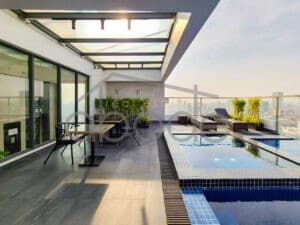3 bedroom apartment for rent central phnom penh