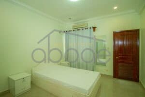 4 bedroom villa for rent Tonle Bassac Diamond Island