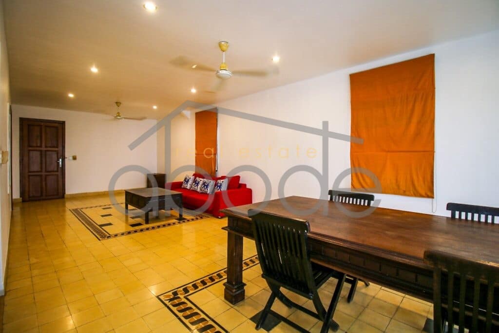Daun Penh Riverside apartment for rent