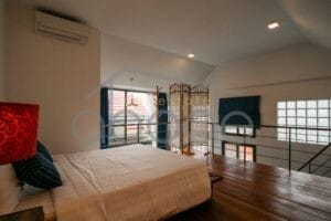 Industrial style apartment for rent BKK 3