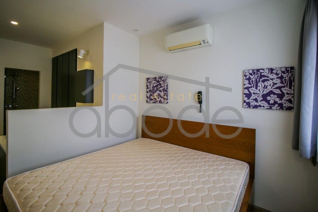 Japanese style 2-bedroom apartment for rent BKK 1