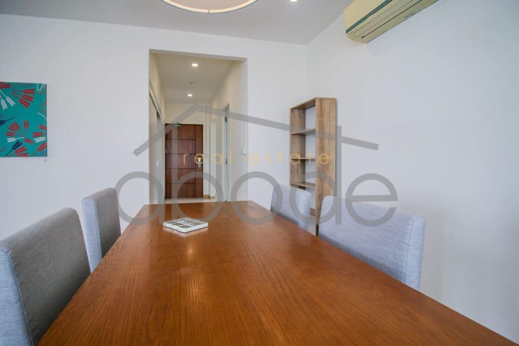 Japanese style 2-bedroom apartment for rent BKK 1