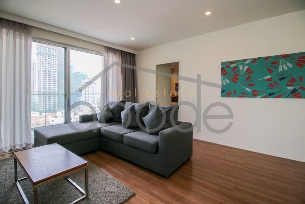 Japanese style 2-bedroom apartment for rent BKK 1