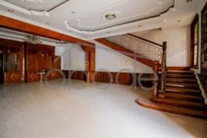 Post colonial villa for rent near BKK 1