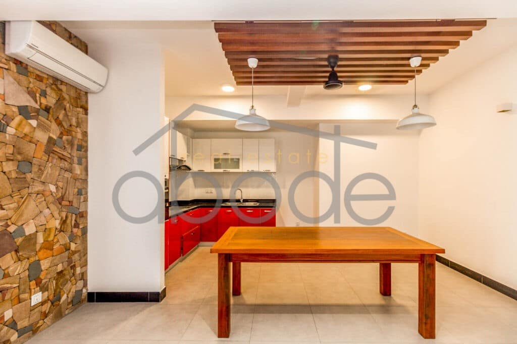 2 bedroom Chamkarmon apartment for rent