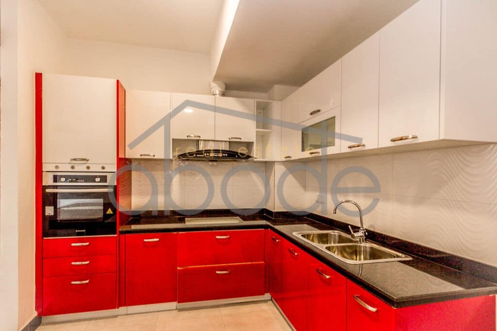 2 bedroom Chamkarmon apartment for rent