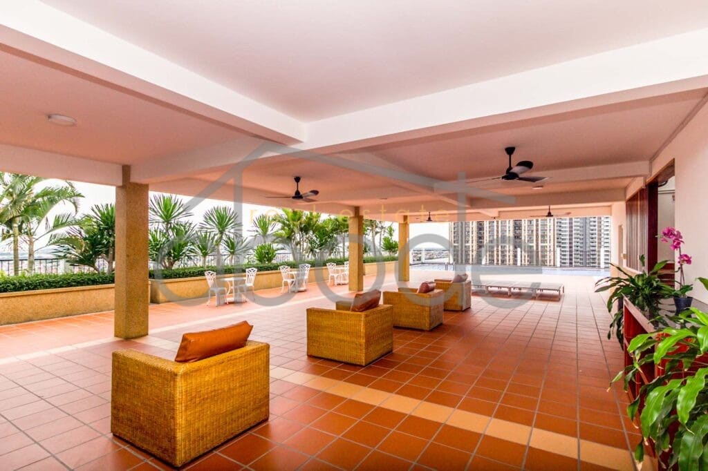 2 bedroom Chamkarmon apartment for rent