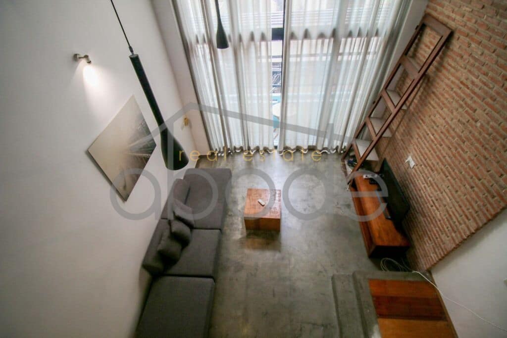 2 bedroom apartment for rent Riverside Daun Penh