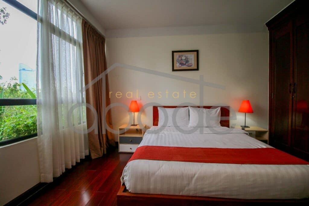 2 bedroom apartment for rent Riverside Daun Penh