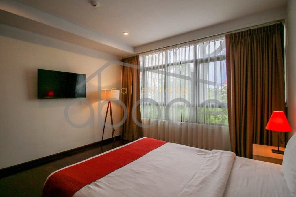 2 bedroom apartment for rent Riverside Daun Penh
