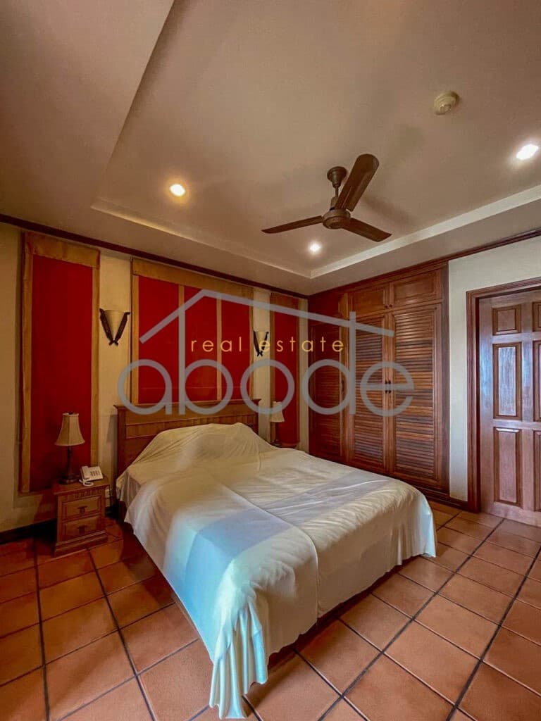 3 bedroom Mekong River Villa for rent