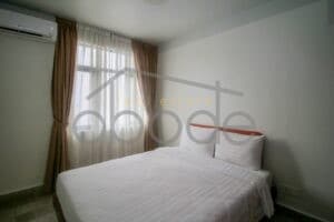 3 bedroom apartment for rent Riverside Daun Penh