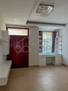 4 bedroom villa for rent Chroy Changvar