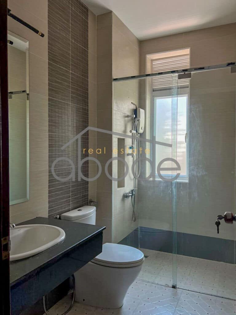 4 bedroom villa for rent Chroy Changvar
