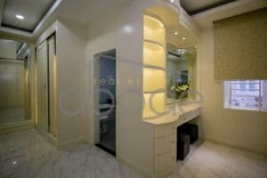 5-bedroom King Villa for rent Chbar Ampov