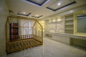 5-bedroom King Villa for rent Chbar Ampov