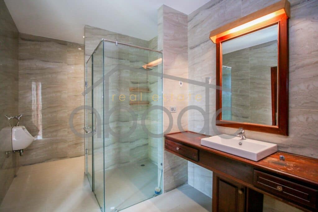 Apartment building for rent Phsar Derm Thkov Russian Market