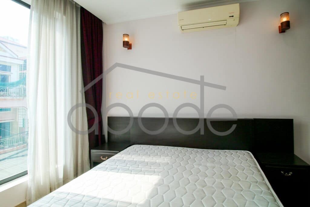 Apartment building for rent near Russian Market