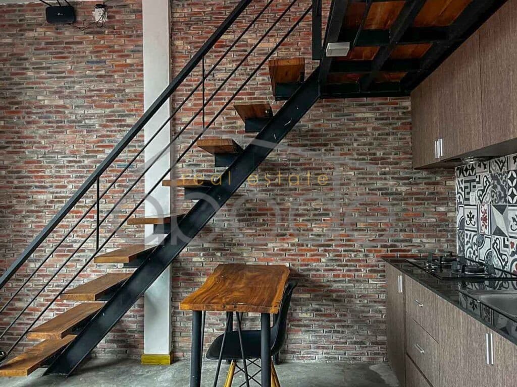 Duplex apartment for rent Daun Penh