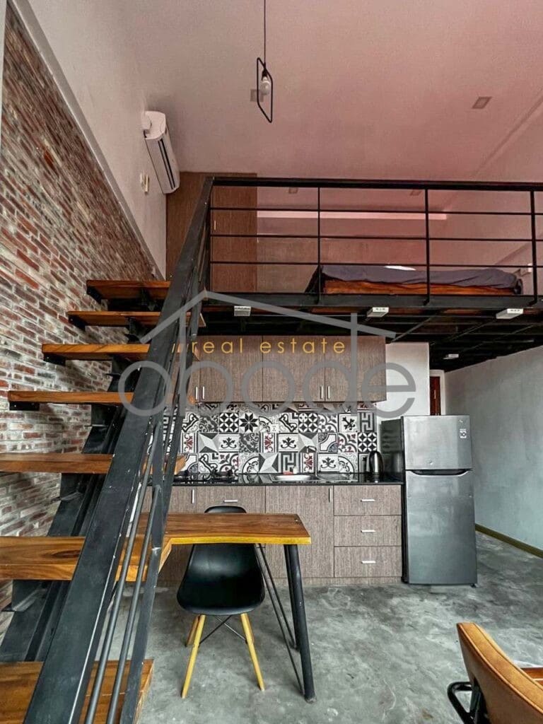 Duplex apartment for rent Daun Penh