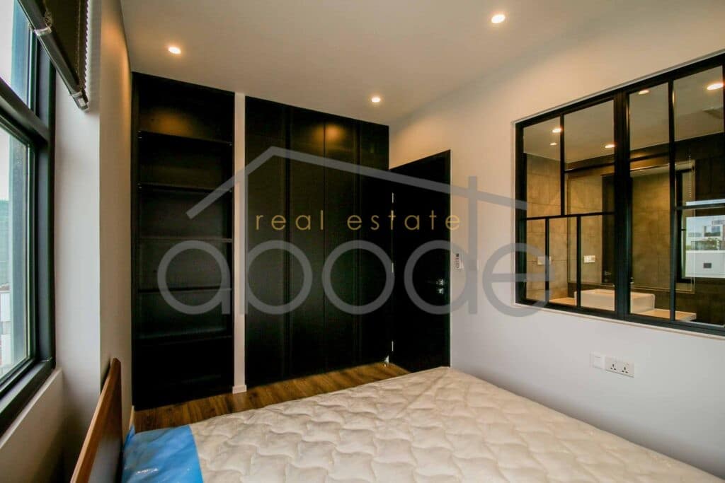 Japanese design 1 bedroom apartment for sale BKK 1