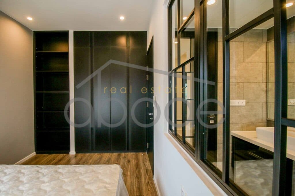 Japanese design 1 bedroom apartment for sale BKK 1