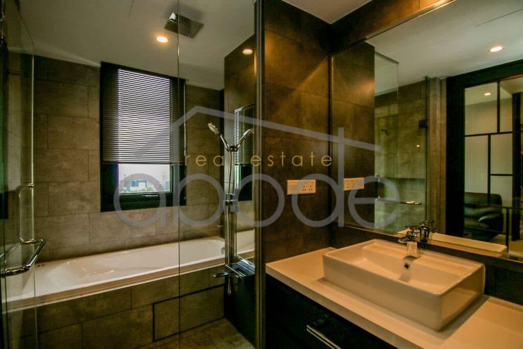 Japanese design 1 bedroom apartment for sale BKK 1