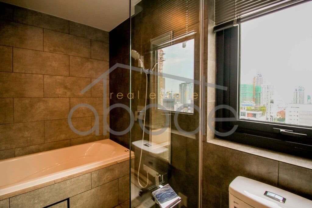 Japanese design 1 bedroom apartment for sale BKK 1