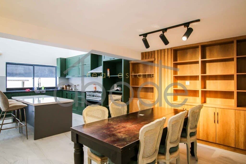 Luxury 4 bedroom town house Phnom Penh