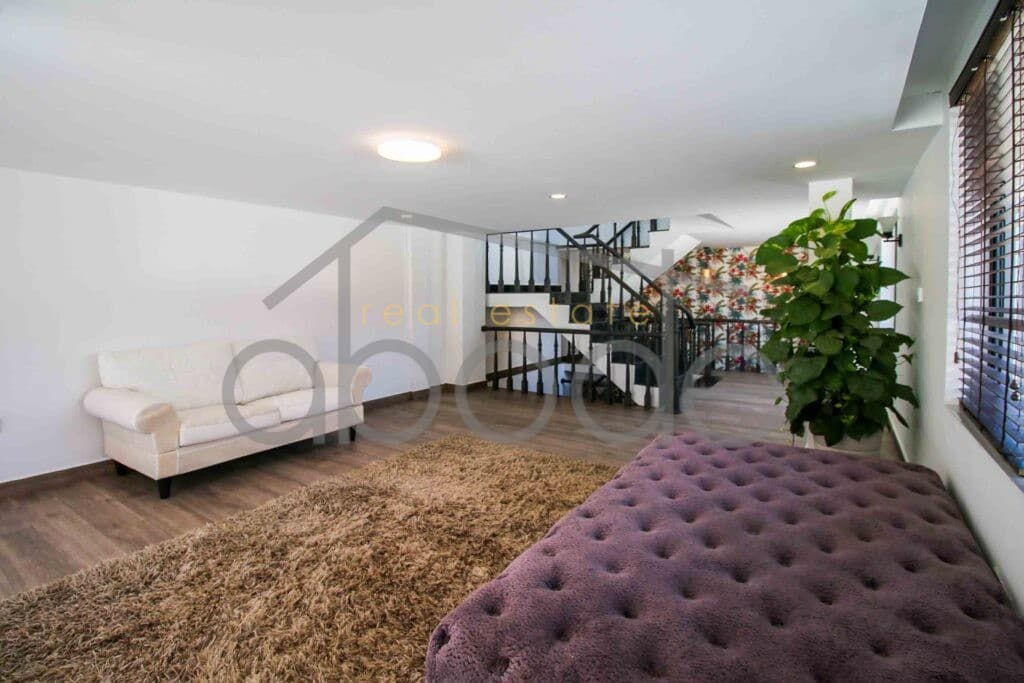 Luxury 4 bedroom town house Phnom Penh
