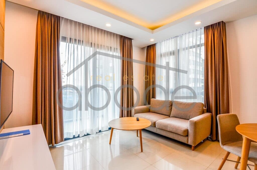 luxury 1 bedroom serviced apartment near embassies for rent Tonle Bassac