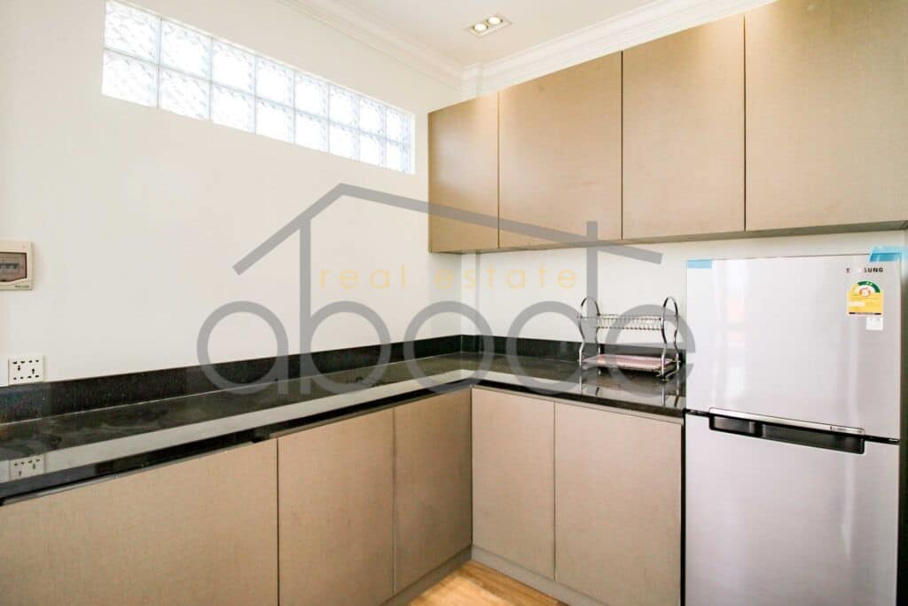 1 bedroom apartment for rent Russian Hospital