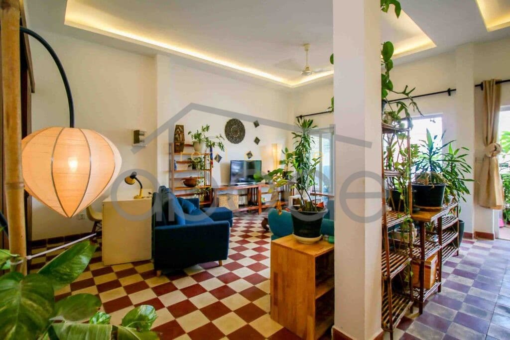 2 bedroom Riverside apartment for rent Daun Penh