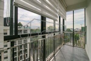 2 bedroom apartment for rent Riverside Daun Penh