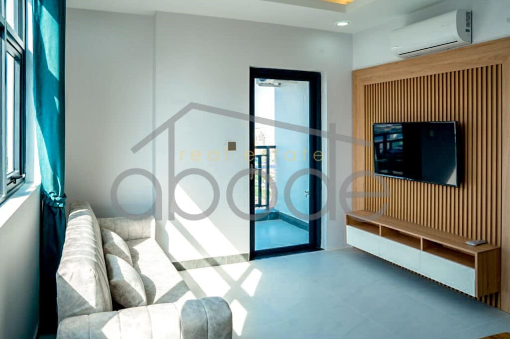 2 bedroom apartment swimming pool for rent Russian Market