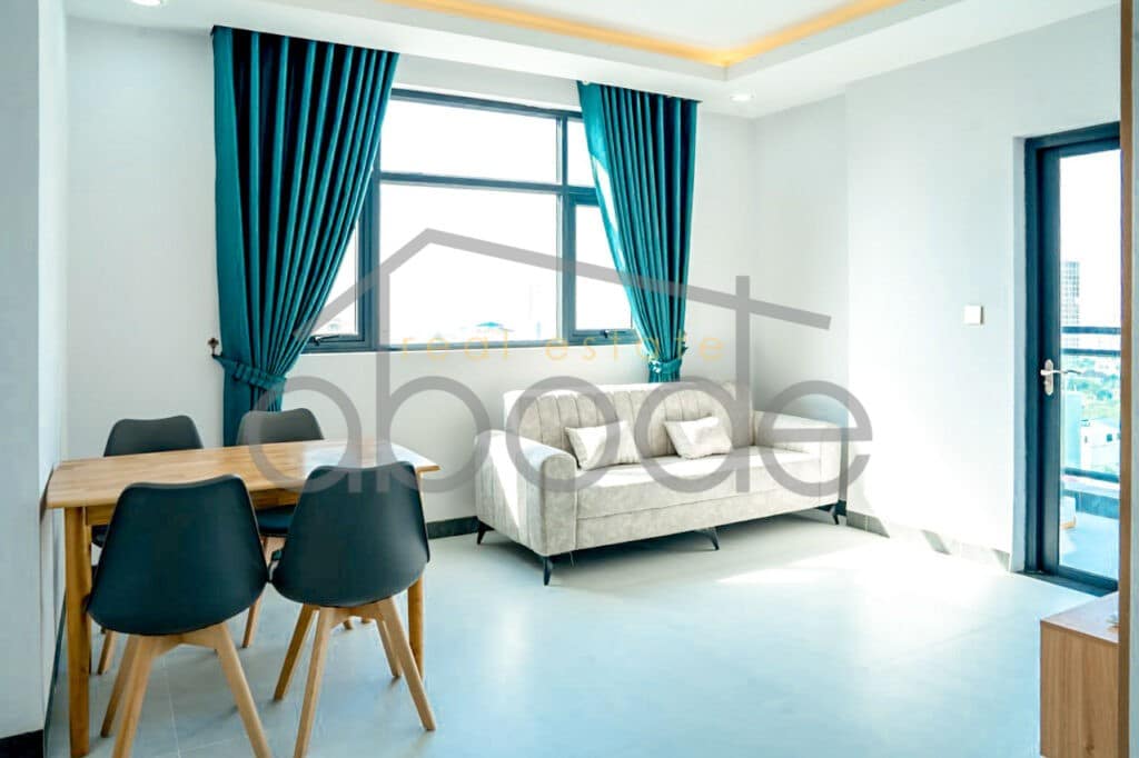 2 bedroom apartment swimming pool for rent Russian Market