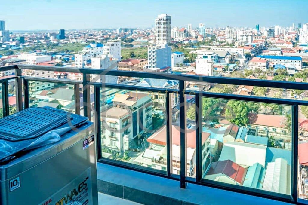 2 bedroom apartment swimming pool for rent Russian Market