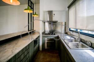 2 bedroom colonial apartment for rent Riverside Daun Penh