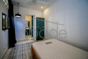 2 bedroom colonial apartment for rent Riverside Daun Penh